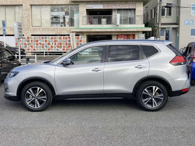 エクストレイル ２．０　２０Ｘｉ　２列車　プロパイロット　ブルーレイ　ＥＴＣ２．０ドラレコ　アイドリングストップ車　ＬＥＤヘットライト　Ｒカメラ　盗難防止装置　インテリキー　レーンキープアシスト　ＥＴＣ　ドライブレコーダー　記録簿　キーフリー　１オーナー　ＴＶナビ　オートエアコン　ＡＢＳ（14枚目）