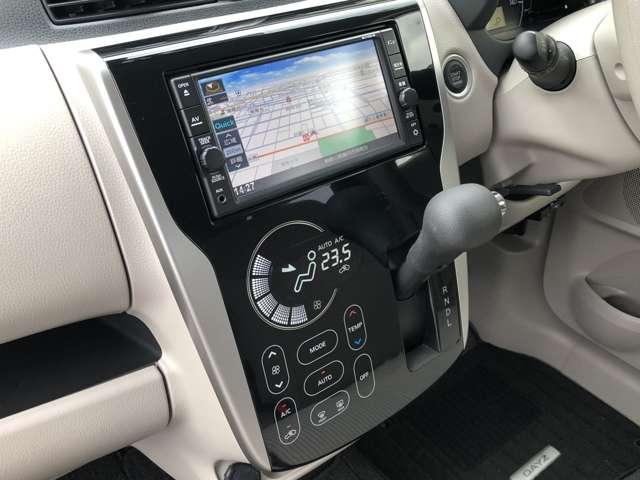 デイズ ６６０　Ｘ　カーナビ　全周囲カメラ　ＥＴＣ車載器　ドラレコ　エマジェンシーブレーキ　ｉＳＴＯＰ　イモビライザー　Ｗエアバック　１オーナー　ＥＴＣ　ＴＶナビ　オ－トエアコン　バックカメラ　メモリーナビ　ドライブレコーダー　ＡＢＳ　記録簿有　運転席エアバッグ（7枚目）