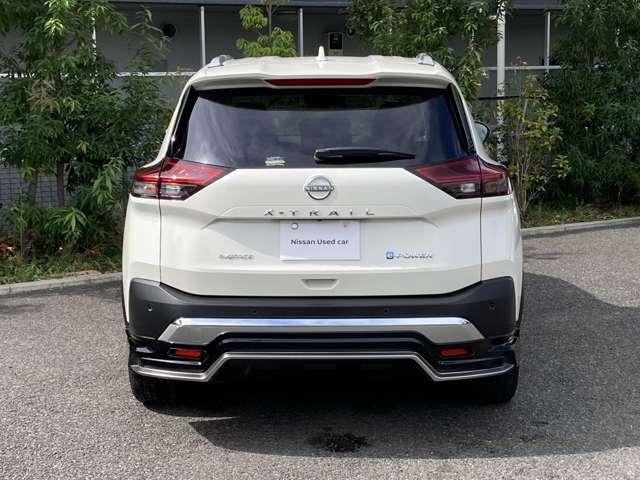 エクストレイル Ｇ　ｅ－４ＯＲＣＥ　走行３２５８キロ　元日産神奈川展示試乗車　【ＡＷＩＮ製エアロ３点装着車】プロパイロット　カーナビ　アラウンドビューモニター　ＥＴＣ２．０　車内撮影用カメラ付きドラレコ　パワーシート※お問合わせへの回答は営業日（火／水曜休）のみの返信となります（16枚目）