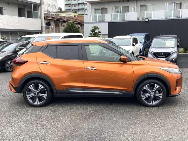 キックス Ｘ　ツートーンインテリアＥＤ　１オーナー弊社ユーザー様下取車　車検整備付き　プロパイロット　前席シートヒーター　ＤＶＤ再生カーナビ　アラウンドビューモニター　ＥＴＣ　後方撮影用カメラ付ドラレコ　ＬＥＤ※お問合わせへの回答は営業日（火／水曜休）のみの返信となります（53枚目）