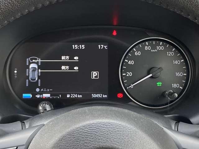 キックス Ｘ　ツートーンインテリアＥＤ　弊社下取車　走行５０４９２キロ　車検整備付き　プロパイロット　前席シートヒーター　ＤＶＤ再生カーナビ　アラウンドビューモニター　ＥＴＣ２．０　後方撮影用カメラ付きドラレコ※お問合わせへの回答は営業日（火／水曜休）のみの返信となります（5枚目）