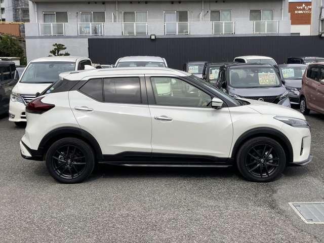 キックス Ｘ　ツートーンインテリアＥＤ　弊社下取車　走行５０４９２キロ　車検整備付き　プロパイロット　前席シートヒーター　ＤＶＤ再生カーナビ　アラウンドビューモニター　ＥＴＣ２．０　後方撮影用カメラ付きドラレコ※お問合わせへの回答は営業日（火／水曜休）のみの返信となります（56枚目）