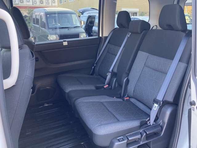 セレナ XV 1オーナー弊社ユーザー様お下取車 走行16839キロ 5ナンバー(全幅1695mm) プロパイロット シートヒーター カーナビ 全周囲カメラ ETC2.0 ドラレコ 両側オートスライドドア ※お問合わせへの回答は営業日(火/水曜休)のみの返信となります(19枚目)