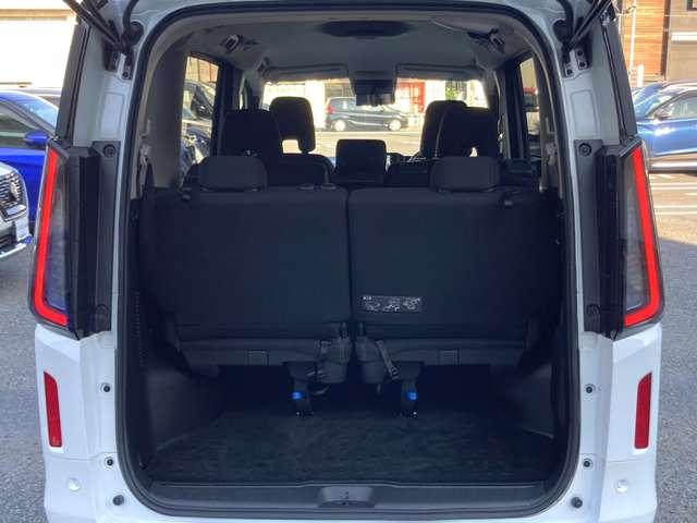 セレナ XV 1オーナー弊社ユーザー様お下取車 走行16839キロ 5ナンバー(全幅1695mm) プロパイロット シートヒーター カーナビ 全周囲カメラ ETC2.0 ドラレコ 両側オートスライドドア ※お問合わせへの回答は営業日(火/水曜休)のみの返信となります(21枚目)