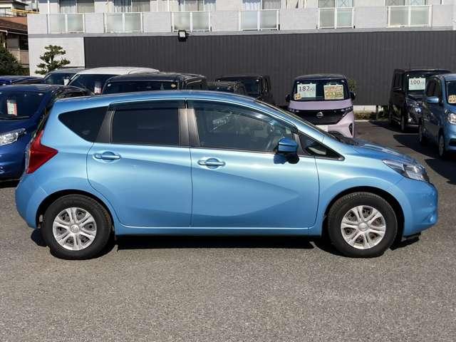 ノート X DIG-S1オーナー弊社ユーザー下取車走行35989キロ 車体色:ソニックブルーTPM DVD再生カーナビ アラウンドビューモニター ETC ドラレコ 踏み間違い衝突防止アシスト オートエアコン ※お問合わせへの回答は営業日(火/水曜休)のみの返信となります(14枚目)