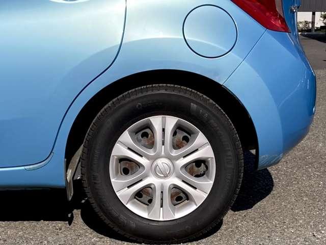 ノート X DIG-S1オーナー弊社ユーザー下取車走行35989キロ 車体色:ソニックブルーTPM DVD再生カーナビ アラウンドビューモニター ETC ドラレコ 踏み間違い衝突防止アシスト オートエアコン ※お問合わせへの回答は営業日(火/水曜休)のみの返信となります(61枚目)