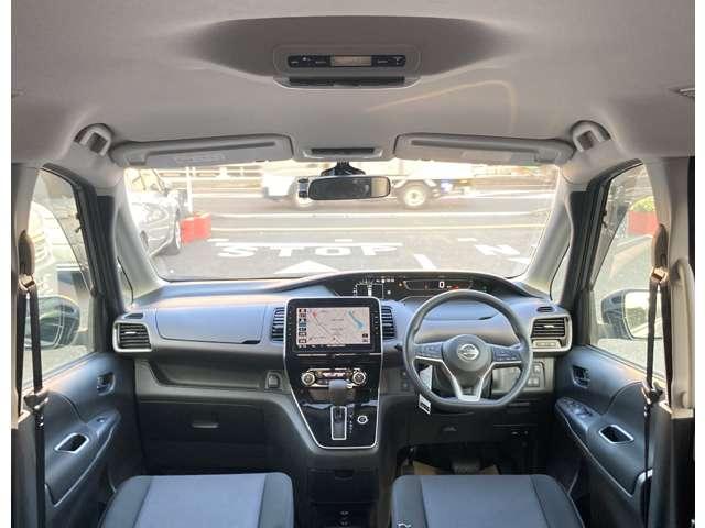 セレナ XV 走行8168キロ 1オーナー弊社ユーザー様お下取車 5ナンバー車(全幅1695mm) LED 両側オートスライドドア ブルーレイ再生カーナビ バックカメラ ETC2.0 後席オートエアコン ※お問合わせへの回答は営業日(火/水曜休)のみの返信となります(4枚目)