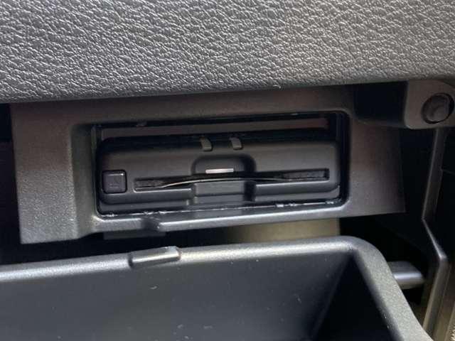 セレナ XV 走行8168キロ 1オーナー弊社ユーザー様お下取車 5ナンバー車(全幅1695mm) LED 両側オートスライドドア ブルーレイ再生カーナビ バックカメラ ETC2.0 後席オートエアコン ※お問合わせへの回答は営業日(火/水曜休)のみの返信となります(17枚目)