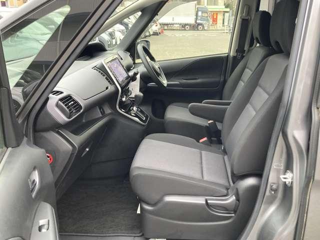 セレナ XV 走行8168キロ 1オーナー弊社ユーザー様お下取車 5ナンバー車(全幅1695mm) LED 両側オートスライドドア ブルーレイ再生カーナビ バックカメラ ETC2.0 後席オートエアコン ※お問合わせへの回答は営業日(火/水曜休)のみの返信となります(18枚目)