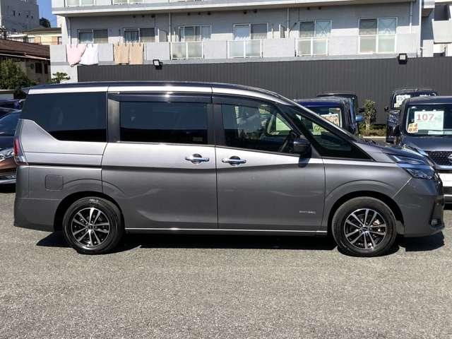 セレナ XV 走行8168キロ 1オーナー弊社ユーザー様お下取車 5ナンバー車(全幅1695mm) LED 両側オートスライドドア ブルーレイ再生カーナビ バックカメラ ETC2.0 後席オートエアコン ※お問合わせへの回答は営業日(火/水曜休)のみの返信となります(53枚目)