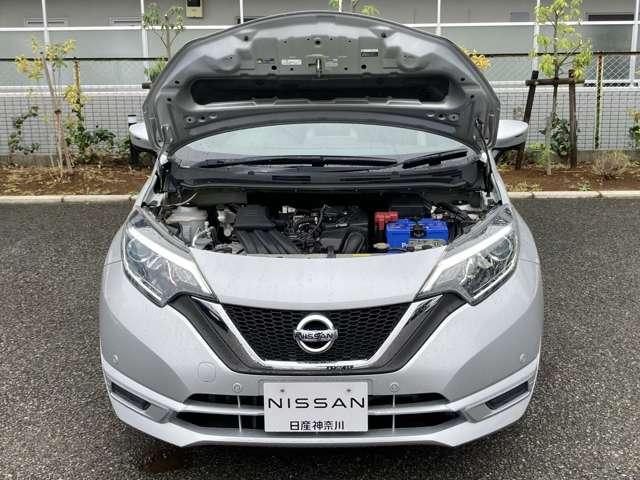 ノート X 走行31710キロ 1オーナー弊社ユーザー様お下取車 【車検整備付き】 踏み間違い衝突防止アシスト 日産純正フルセグ対応カーナビ アラウンドビューモニター 車線逸脱警報 インテリジェントキー ※お問合わせへの回答は営業日(火/水曜休)のみの返信となります(10枚目)