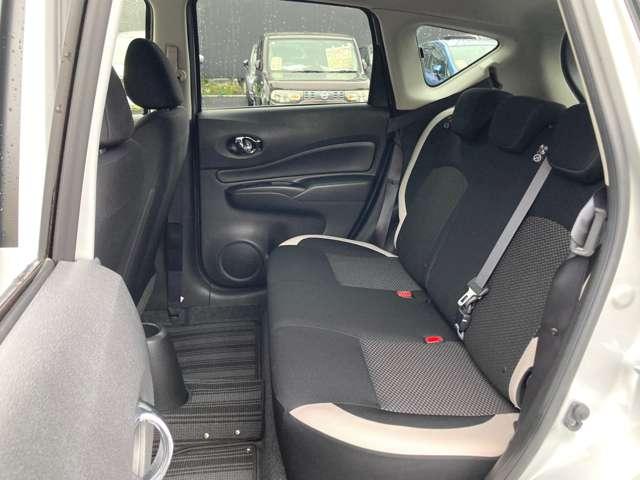 ノート X 走行31710キロ 1オーナー弊社ユーザー様お下取車 【車検整備付き】 踏み間違い衝突防止アシスト 日産純正フルセグ対応カーナビ アラウンドビューモニター 車線逸脱警報 インテリジェントキー ※お問合わせへの回答は営業日(火/水曜休)のみの返信となります(20枚目)