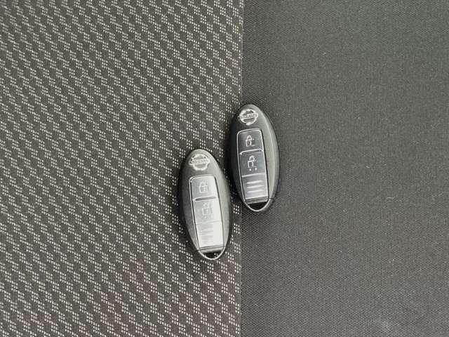 ノート X 走行31710キロ 1オーナー弊社ユーザー様お下取車 【車検整備付き】 踏み間違い衝突防止アシスト 日産純正フルセグ対応カーナビ アラウンドビューモニター 車線逸脱警報 インテリジェントキー ※お問合わせへの回答は営業日(火/水曜休)のみの返信となります(37枚目)