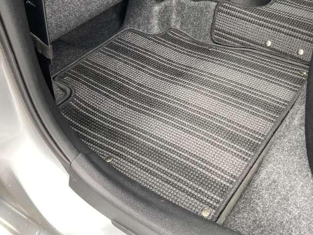 ノート X 走行31710キロ 1オーナー弊社ユーザー様お下取車 【車検整備付き】 踏み間違い衝突防止アシスト 日産純正フルセグ対応カーナビ アラウンドビューモニター 車線逸脱警報 インテリジェントキー ※お問合わせへの回答は営業日(火/水曜休)のみの返信となります(44枚目)