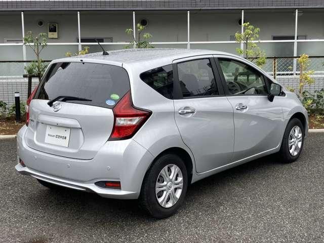 ノート X 走行31710キロ 1オーナー弊社ユーザー様お下取車 【車検整備付き】 踏み間違い衝突防止アシスト 日産純正フルセグ対応カーナビ アラウンドビューモニター 車線逸脱警報 インテリジェントキー ※お問合わせへの回答は営業日(火/水曜休)のみの返信となります(55枚目)