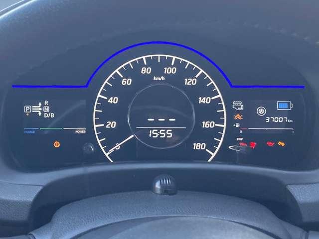 ノート ｅパワーＸ　モード・プレミア　１オーナー弊社ユーザー様下取車　車検整備付　ＬＥＤライト　ＤＶＤ再生カーナビ　アラウンドビューモニター　ＥＴＣ　踏み間違い衝突防止アシスト　後付け急加速抑制アシスト装着車※お問合わせへの回答は営業日（火／水曜休）のみの返信となります（5枚目）