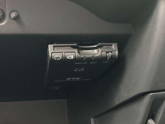 ノート ｅパワーＸ　モード・プレミア　１オーナー弊社ユーザー様下取車　車検整備付　ＬＥＤライト　ＤＶＤ再生カーナビ　アラウンドビューモニター　ＥＴＣ　踏み間違い衝突防止アシスト　後付け急加速抑制アシスト装着車※お問合わせへの回答は営業日（火／水曜休）のみの返信となります（18枚目）