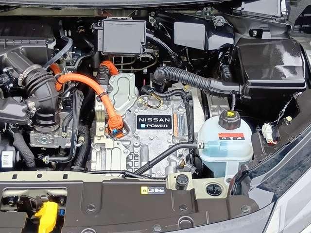 ノート Ｘ　車検／令和９年８月３０日　１オーナー弊社ユーザー様下取車　プロパイロット　ＬＥＤライト　カーナビ　アラウンドビューモニター　ＥＴＣ２．０　ケンウッド製ドラレコ　ドアバイザー　メーカー新車保証継承　※お問合わせへの回答は営業日（火／水曜休）のみの返信となります（10枚目）