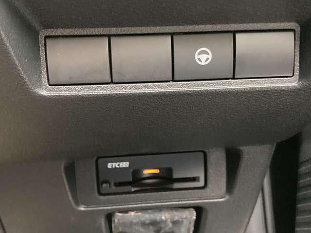 ノート Ｘ　車検／令和９年８月３０日　１オーナー弊社ユーザー様下取車　プロパイロット　ＬＥＤライト　カーナビ　アラウンドビューモニター　ＥＴＣ２．０　ケンウッド製ドラレコ　ドアバイザー　メーカー新車保証継承　※お問合わせへの回答は営業日（火／水曜休）のみの返信となります（17枚目）