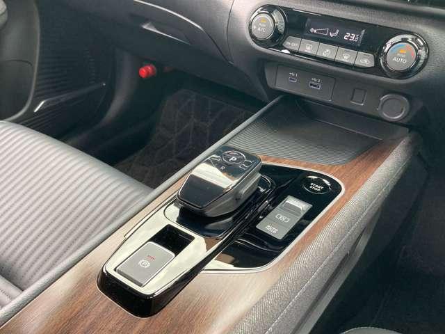 オーラ G レザーエディション 1オーナー弊社ユーザー様お下取車 車体色:バーガンディーPM BOSE プロパイロット カーナビ アラウンドビューモニター ETC2.0 車内撮影用カメラ付ドラレコ LED※お問合わせへの回答は営業日(火/水曜休)のみの返信となります(40枚目)