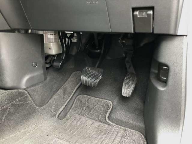 デイズ ハイウェイスターX 1オーナー弊社ユーザー下取車3521キロ 『おそらく禁煙車として使われていた様子のお車です』 プロパイロット 日産純正カーナビ バックカメラ 踏み間違い衝突防止アシスト LED ※お問合わせへの回答は営業日【火/水曜休】のみの返信となります。(39枚目)