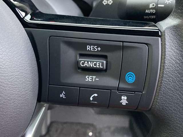 ノート 1.2 X 禁煙車カーナビ全周囲カメラETC2.0ドラレコ リアカメラ 衝突被害軽減ブレ-キ 全方位カメラ ETC付 禁煙車 LEDヘッドライト レーダークルーズ レーンアシスト インテリジェントキー ワンオーナー ドラレコ 整備記録簿 盗難防止システム(7枚目)