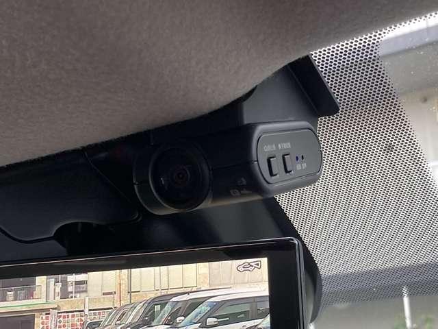 ノート 1.2 X 禁煙車カーナビ全周囲カメラETC2.0ドラレコ リアカメラ 衝突被害軽減ブレ-キ 全方位カメラ ETC付 禁煙車 LEDヘッドライト レーダークルーズ レーンアシスト インテリジェントキー ワンオーナー ドラレコ 整備記録簿 盗難防止システム(18枚目)