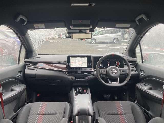 オーラ 1.2 NISMO 禁煙車 BOSE 全周囲カメラ ETC2.0 ドラレコ カーテンエアバッグ エマブレ 禁煙 インテリキー ETC ドラレコ 車線逸脱警報 ワンセグ キーフリーシステム ダブルエアバック 定期点検記録簿 アルミホイール 運転席エアバッグ メモリーナビ ABS(4枚目)