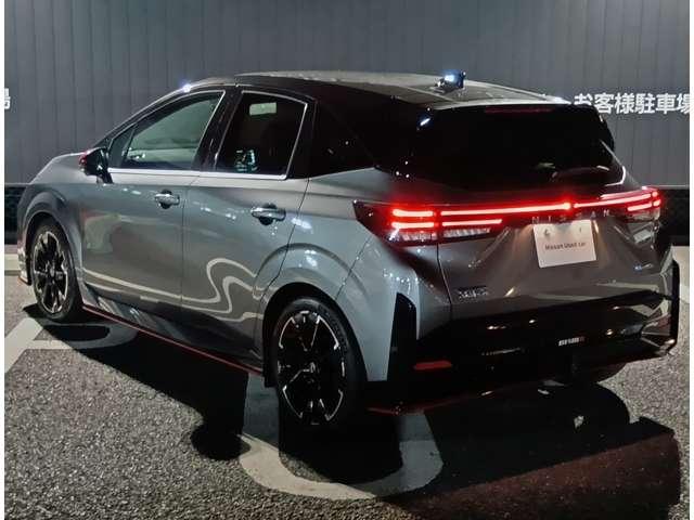 オーラ 1.2 NISMO 禁煙車 BOSE 全周囲カメラ ETC2.0 ドラレコ カーテンエアバッグ エマブレ 禁煙 インテリキー ETC ドラレコ 車線逸脱警報 ワンセグ キーフリーシステム ダブルエアバック 定期点検記録簿 アルミホイール 運転席エアバッグ メモリーナビ ABS(18枚目)