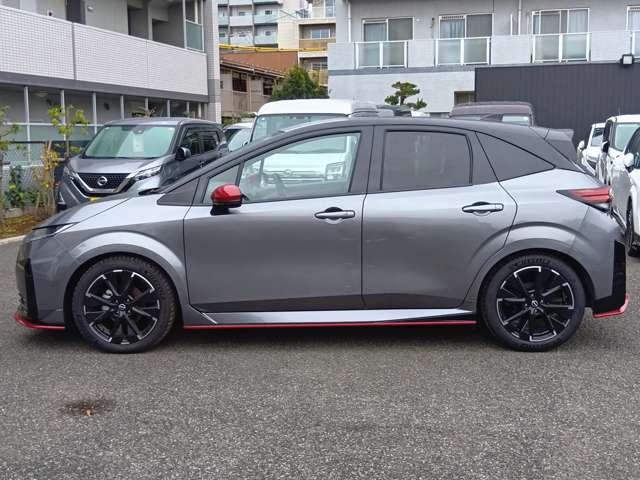 オーラ 1.2 NISMO 禁煙車 BOSE 全周囲カメラ ETC2.0 ドラレコ カーテンエアバッグ エマブレ 禁煙 インテリキー ETC ドラレコ 車線逸脱警報 ワンセグ キーフリーシステム ダブルエアバック 定期点検記録簿 アルミホイール 運転席エアバッグ メモリーナビ ABS(19枚目)