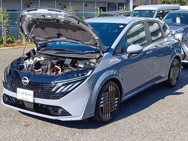 オーラ G 2WD 走行2558キロ 元日産神奈川新車店舗展示試乗車 車体色:ステルスグレーP 禁煙車 BOSE プロパイロット カーナビ アラウンドビューモニター ETC2.0 車内撮影用カメラ付きドラレコ※お問合わせへの回答は営業日(火/水曜休)のみの返信となります(10枚目)