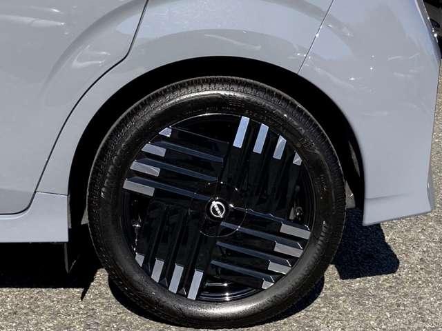 オーラ G 2WD 走行2558キロ 元日産神奈川新車店舗展示試乗車 車体色:ステルスグレーP 禁煙車 BOSE プロパイロット カーナビ アラウンドビューモニター ETC2.0 車内撮影用カメラ付きドラレコ※お問合わせへの回答は営業日(火/水曜休)のみの返信となります(61枚目)