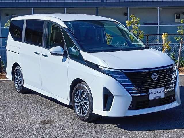 セレナ ハイウェイスターＶ　元弊社試乗車（社有車）　走行７３２１キロ　禁煙車　後席モニター　両側オートスライドドア　セレナ純正カーナビ　アラウンドビューモニター　ＥＴＣ２．０　ドラレコ　メーカー新車保証継承　※お問合わせへの回答は営業日（火／水曜休）のみの返信となります（35枚目）