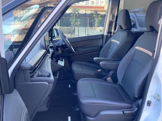 セレナ ハイウェイスターＶ　元弊社試乗車（社有車）　走行７３２１キロ　禁煙車　後席モニター　両側オートスライドドア　セレナ純正カーナビ　アラウンドビューモニター　ＥＴＣ２．０　ドラレコ　メーカー新車保証継承　※お問合わせへの回答は営業日（火／水曜休）のみの返信となります（45枚目）