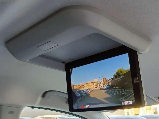 セレナ ハイウェイスターＶセレクション１オーナー弊社ユーザー様下取車　ＬＥＤ　プロパイロット　両側オートスライドドア　後席モニター　ブルーレイ再生カーナビ　アラウンドビューモニター　ＥＴＣ２．０　ドラレコ　※お問合わせへの回答は営業日（火／水曜休）のみの返信となります（6枚目）