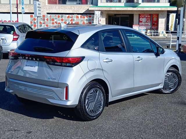 ノート １．２　Ｘ　禁煙車カーナビ全周囲カメラＥＴＣ２．０ドラレコ　リアカメラ　衝突被害軽減ブレ－キ　全方位カメラ　ＥＴＣ付　禁煙車　ＬＥＤヘッドライト　レーダークルーズ　レーンアシスト　インテリジェントキー　ワンオーナー　ドラレコ　整備記録簿　盗難防止システム（2枚目）