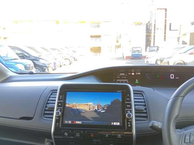 セレナ １．２　ｅ－ＰＯＷＥＲ　ハイウェイスター　Ｖ　３６０°カメラ　エマジェンシーブレーキ　１オナ　パーキングアシスト　スマキー　バックカメラ　ＬＥＤ　レーンアシスト　点検記録簿付　ＥＴＣ　ドラレコ　イモビ　サイドカーテンエアバック　フルオートエアコン（16枚目）