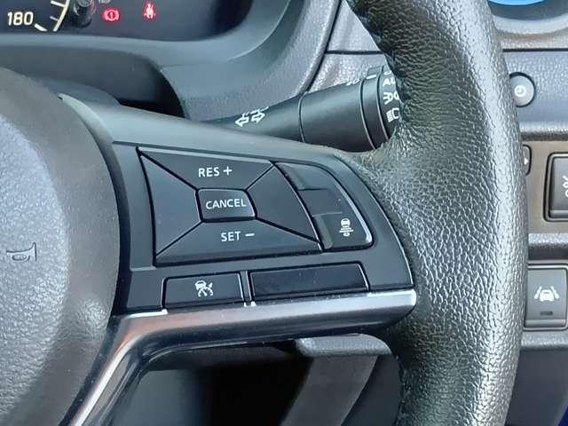 ノート １．２　ｅ－ＰＯＷＥＲ　ＡＵＴＥＣＨ　スポーツスペック　ドラレコ　ＬＥＤヘッドランプ　スマートキー　ワンオーナー　ＥＴＣ　アルミホイール　Ｂカメラ　メモリーナビ　オートエアコン　Ｓカメラ　エアバッグ　盗難防止システム　ナビＴＶ　アラウンドモニター　クルコン（6枚目）