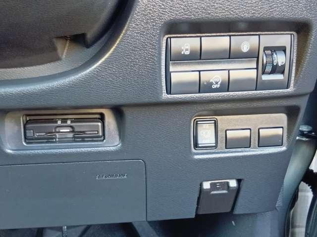 ルークス ６６０　ハイウェイスターＸ　ＤＶＤ再生ナビ　全周囲カメラ　ＥＴＣ２．０　ドラレコ　アイスト　衝突被害軽減ブレ－キ　マルチビューカメラ　車線逸脱警報装置　ＥＴＣ　ＬＥＤ　スマートキー　パワーウィンドウ　ワンオーナー　カーテンエアバック　ドライブレコーダー　ナビＴＶ　バックカメラ（9枚目）