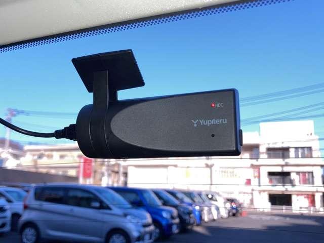 ジューク 15RX Vセレクション 1オーナー弊社ユーザー様お下取車 キセノンライト DVD再生カーナビ アラウンドビューモニター ETC2.0 ドラレコ 衝突被害軽減ブレーキ インテリジェントキー 『年末年始のご案内 12月27日から新年3日まで休業いたします』(11枚目)