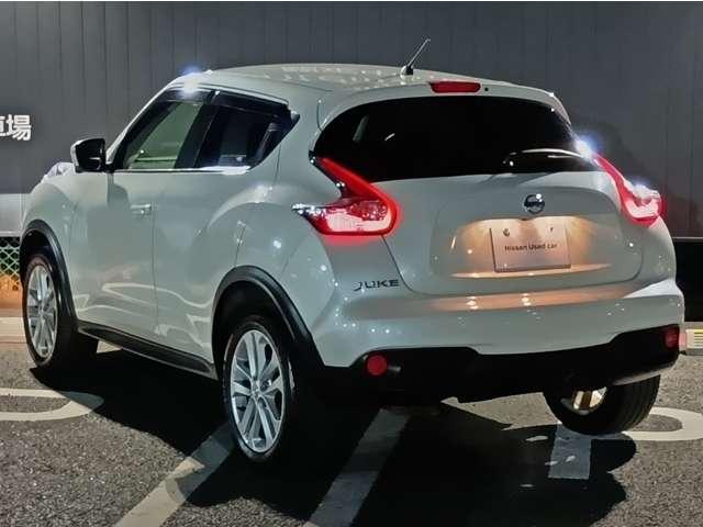 ジューク 15RX Vセレクション 1オーナー弊社ユーザー様お下取車 キセノンライト DVD再生カーナビ アラウンドビューモニター ETC2.0 ドラレコ 衝突被害軽減ブレーキ インテリジェントキー 『年末年始のご案内 12月27日から新年3日まで休業いたします』(18枚目)