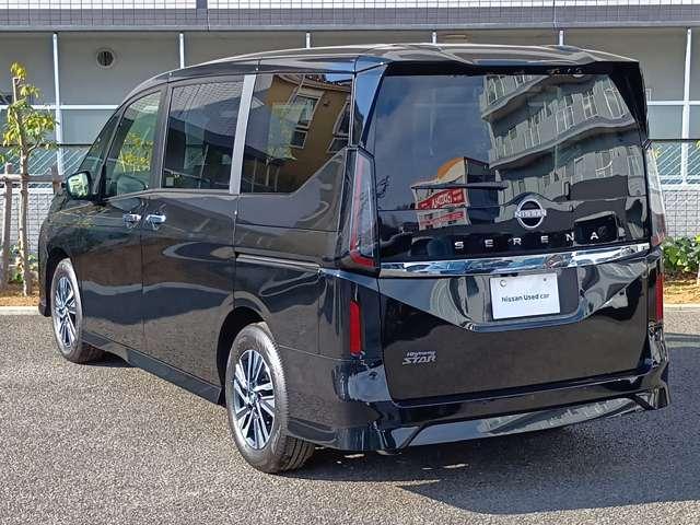セレナ ハイウェイスターV『日産神奈川新車店舗での、展示車でした』 走行151キロ(禁煙車) プロパイロット セレナ純正カーナビ アラウンドビューモニター ETC2.0 ドラレコ メーカー新車保証継承 『年末年始のご案内 12月27日から新年3日まで休業いたします』(60枚目)