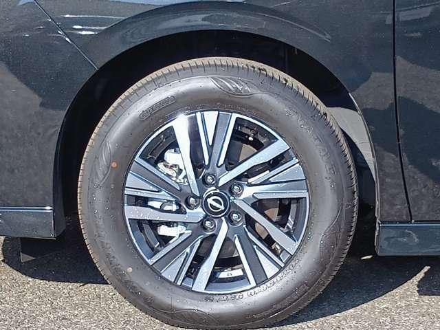 セレナ ハイウェイスターV『日産神奈川新車店舗での、展示車でした』 走行151キロ(禁煙車) プロパイロット セレナ純正カーナビ アラウンドビューモニター ETC2.0 ドラレコ メーカー新車保証継承 『年末年始のご案内 12月27日から新年3日まで休業いたします』(62枚目)