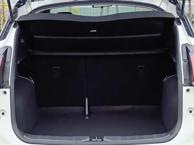 キックス Ｘ　パール白／黒ツートン　１オーナー弊社ユーザー様お下取車　プロパイロット　シートヒーター　ＤＶＤ再生カーナビ　アラウンドビューモニター　ＥＴＣ２．０　後方撮影用カメラ付きドラレコ　車検整備付き　『年末年始のご案内　１２月２７日から新年３日まで休業いたします』（21枚目）