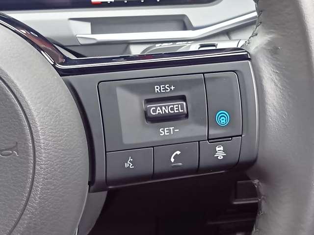 オーラ Ｇ　レザーエディション２ＷＤ（ＭＣ後モデル）日産神奈川試乗車　禁煙車　ＢＯＳＥ　プロパイロット　カーナビ　アラウンドビューモニター　ＥＴＣ２．０　車内撮影用カメラ付ドラレコ　メーカー新車保証継承　『年末年始のご案内　１２月２７日から新年３日まで休業いたします』（7枚目）