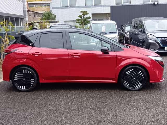 オーラ Ｇ　レザーエディション２ＷＤ（ＭＣ後モデル）日産神奈川試乗車　禁煙車　ＢＯＳＥ　プロパイロット　カーナビ　アラウンドビューモニター　ＥＴＣ２．０　車内撮影用カメラ付ドラレコ　メーカー新車保証継承　『年末年始のご案内　１２月２７日から新年３日まで休業いたします』（19枚目）