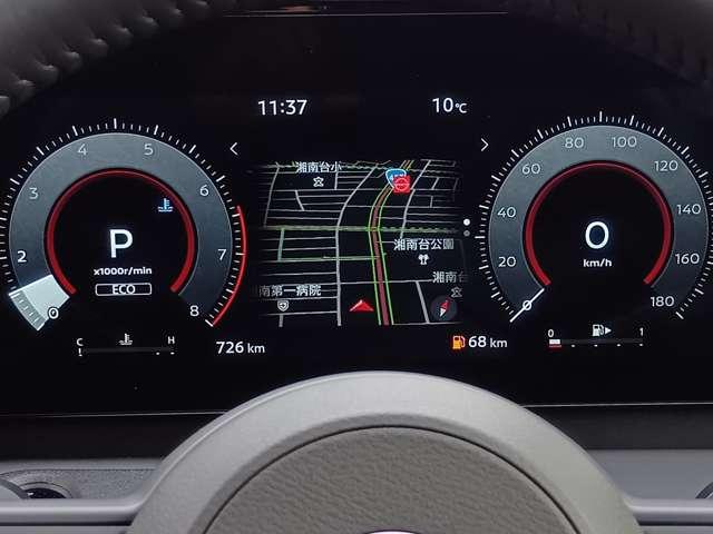 セレナ ハイウェイスターＶ　走行７２６キロ　日産神奈川新車店舗展示車　禁煙車　後席モニター　セレナ純正カーナビ　アラウンドビューモニター　ＥＴＣ２．０　後方撮影用カメラ付きドラレコ　メーカー新車保証継承　『年末年始のご案内　１２月２７日から新年３日まで休業いたします』（5枚目）