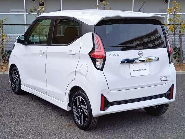 デイズ ハイウェイスターＸ　２ＷＤ　日産神奈川試乗車走行２４２５キロ　禁煙車　日産純正カーナビ　アラウンドビューモニター　ＥＴＣ２．０　車内撮影用カメラ付きドラレコ　ＳＯＳコール　ＬＥＤ　メーカー新車保証継承※お問合わせへの回答は営業日（火／水曜休）のみの返信となります（32枚目）