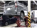 【納車前点検整備】 法定12ヶ月(車検整備付きは24ヶ月)点検整備相当+エンジンオイル&オイルフィルター交換※やブレーキ周りなどの点検整備を行い、整備記録簿にてご案内いたします(※電気自動車を除く)。