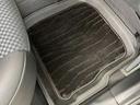 運転席後ろフロアカーペット